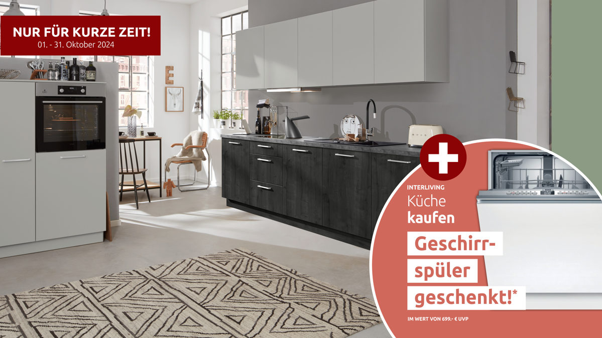 Einbauküche Interliving aus Holz in Hellgrau Interliving Küche Serie 3049 mit AEG Einbaugeräten Platingrau & Eiche Nero – zweizeilig