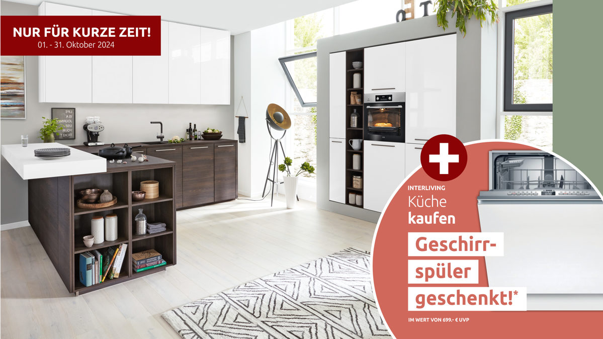 Einbauküche Interliving aus Holz in Weiß Interliving Küche Serie 3003 mit AEG Einbaugeräten Weiß & Nussbaum Kuba – zweizeilig